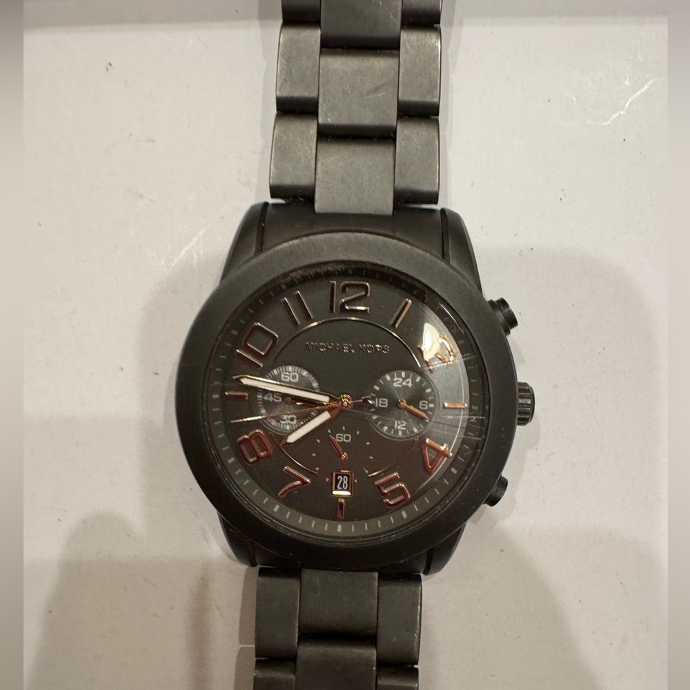 Men’s Michael Kors Oversized Runway Bronze-Tone Watch. Rose Gold